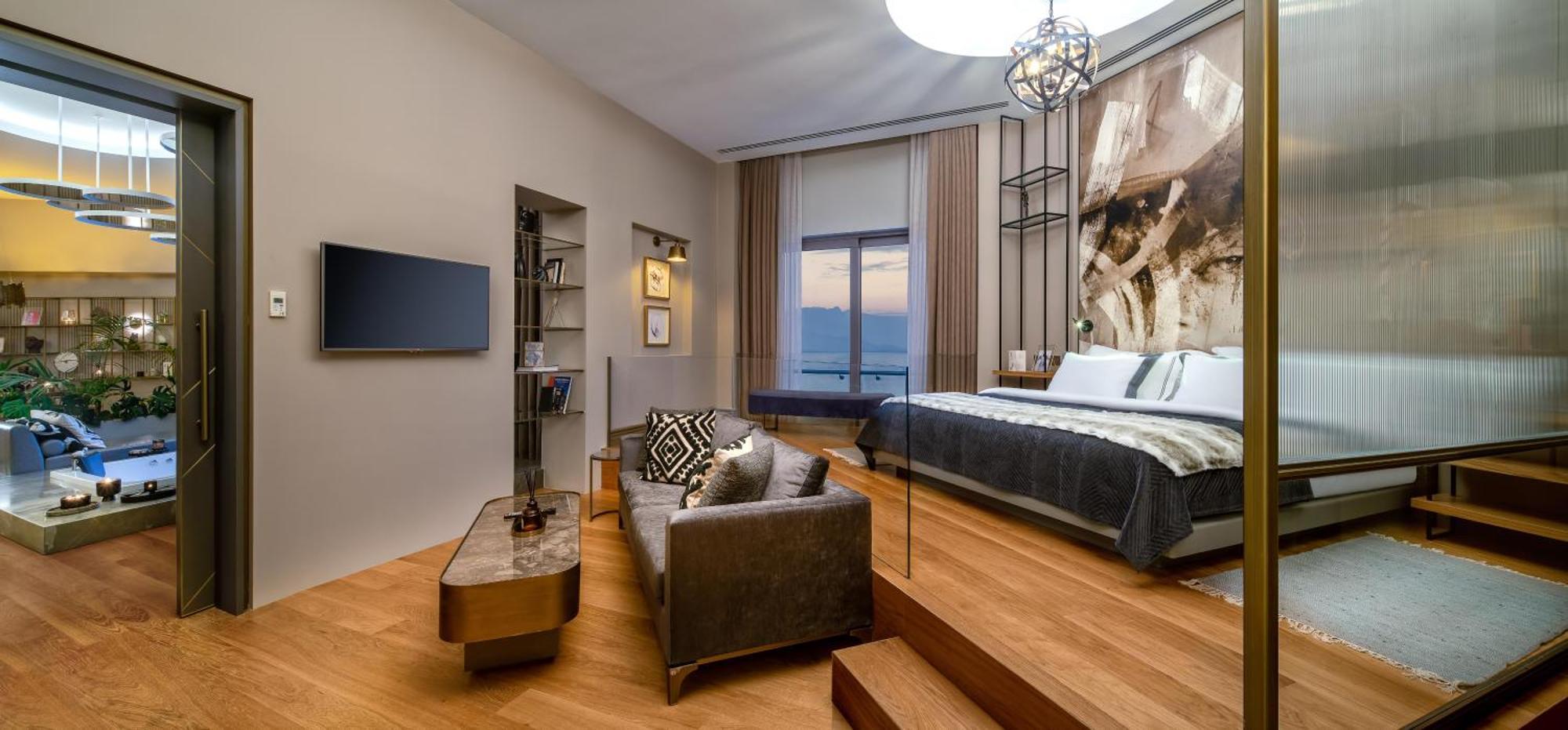 Otel Akra 5*